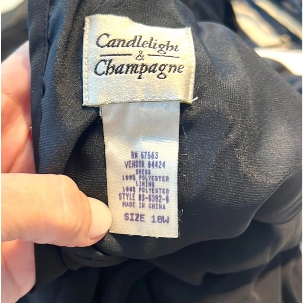 🖤VTG Candlelight & Champagne, Fun, Flirty & Fabulous, Excellent Condition, 18W - Picture 3 of 8